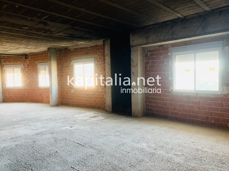 Local commercial dans Albaida, Valencia à vendre - Photo de l’immeuble – Image 1 sur 5