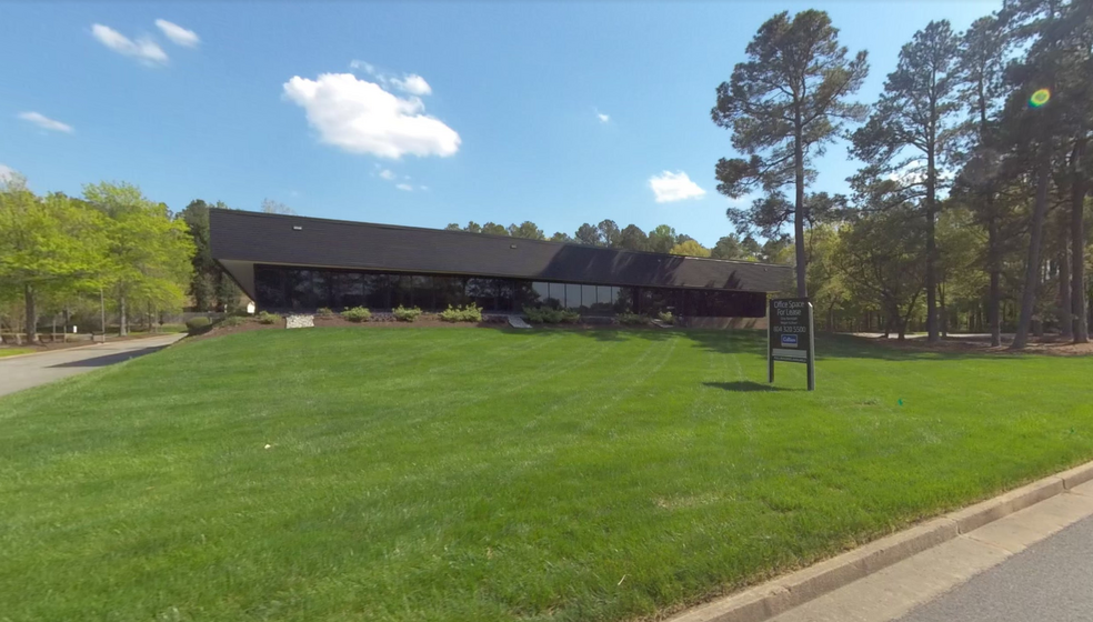 4305 Cox Rd, Glen Allen, VA à louer - Photo de l’immeuble – Image 1 sur 2