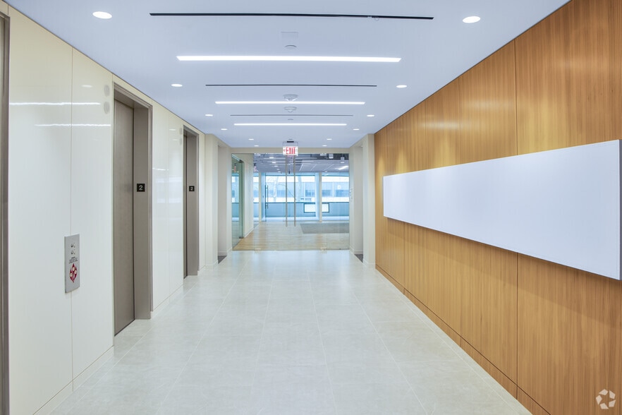 6700 Rockledge Dr, Bethesda, MD à louer - Hall d’entrée – Image 3 sur 7