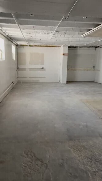 5701 W 25th Ave, Edgewater, CO à louer - Vidéo sur l’annonce professionnelle – Image 2 sur 7