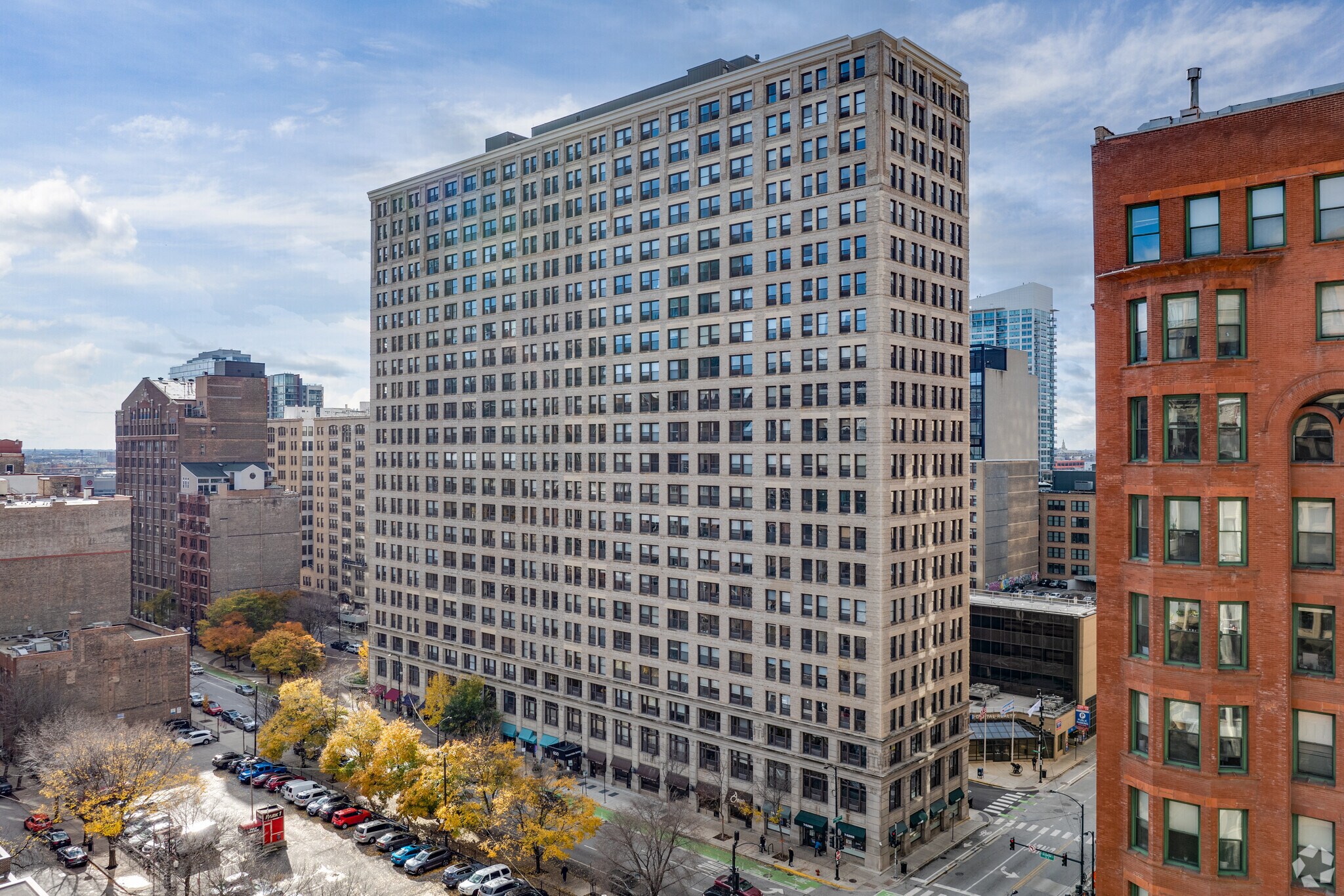 600 S Dearborn St, Chicago, IL à louer Photo principale– Image 1 sur 8