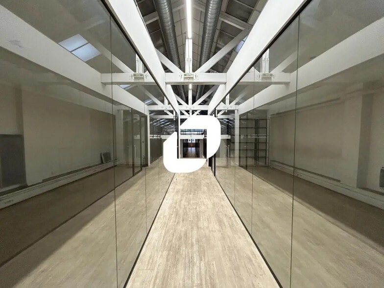 Bureau dans Joinville-le-Pont à louer - Photo de l’immeuble – Image 3 sur 10