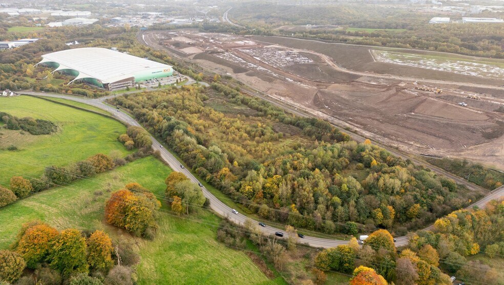 Lowlands Rd, Newcastle-under-Lyme à vendre - Photo de l’immeuble – Image 1 sur 5