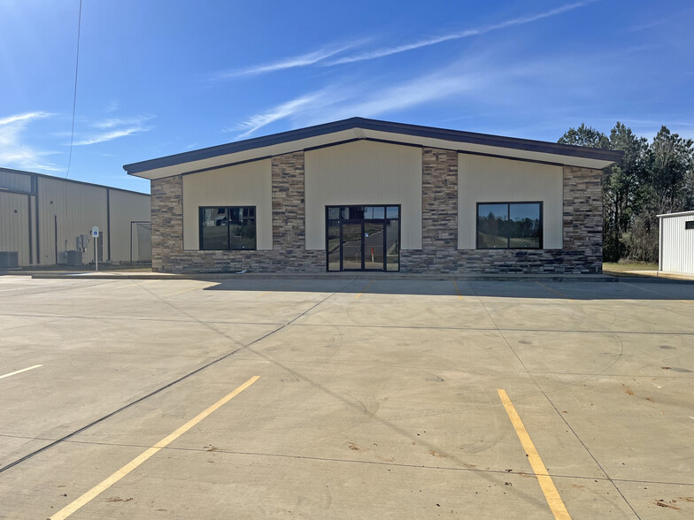 1800 E Kentucky Ave, Ruston, LA à louer - Photo de l’immeuble – Image 2 sur 6