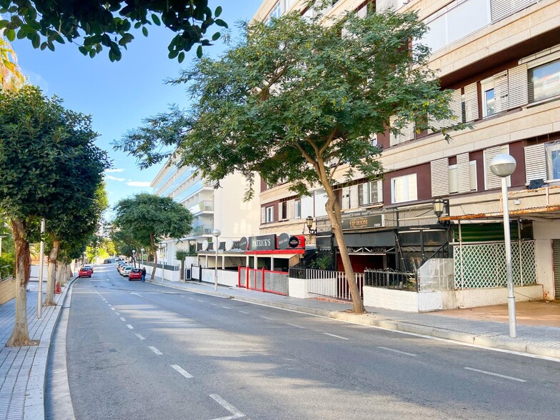 Immeuble residentiel dans Salou, Tarragona à vendre - Photo de l’immeuble – Image 2 sur 3