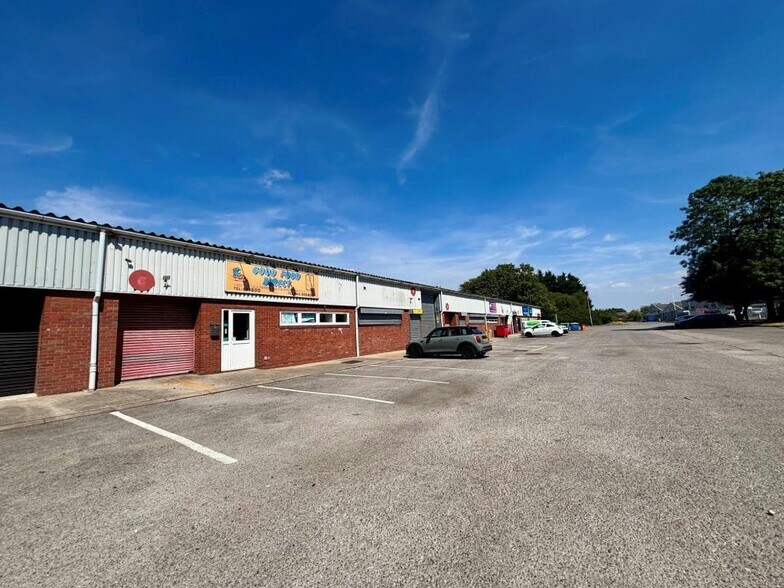 Coity Crescent, Bridgend à vendre - Photo de l’immeuble – Image 3 sur 13