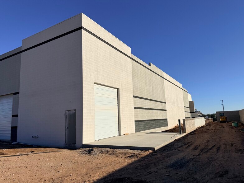 11224 E Pecos Rd, Mesa, AZ à vendre - Photo de la construction – Image 3 sur 7