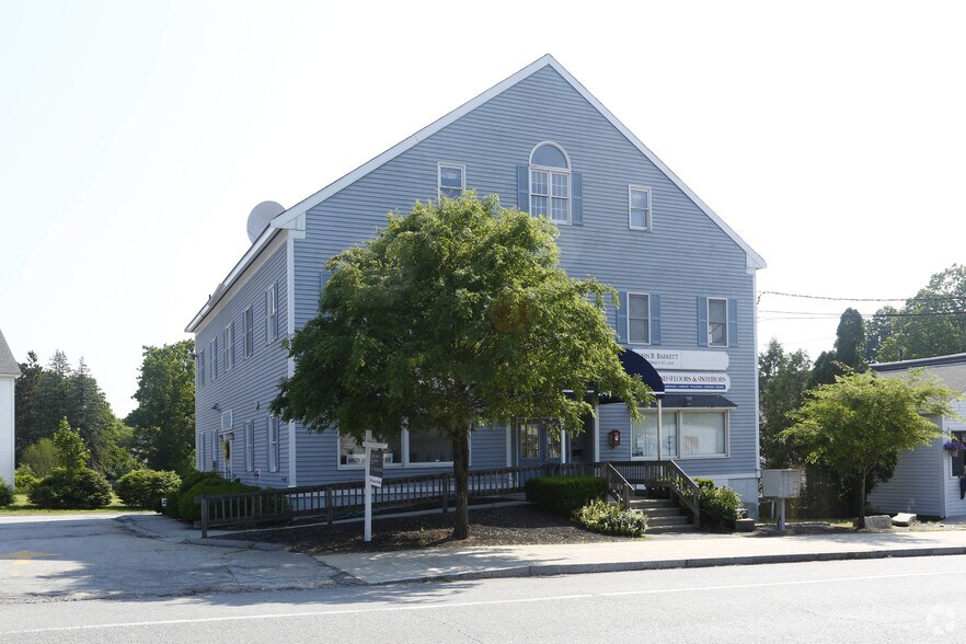 241 Main St, Townsend, MA à vendre - Photo de l’immeuble – Image 2 sur 24