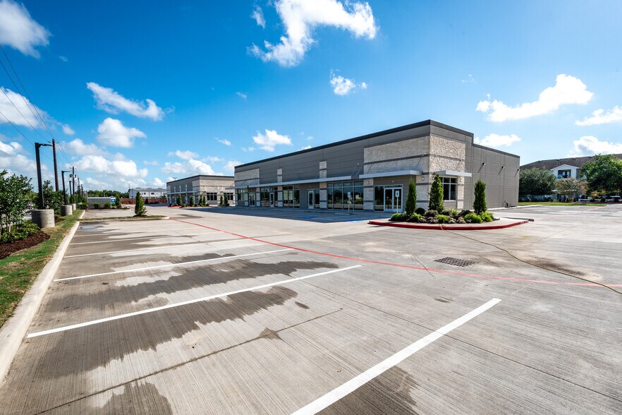 3555 Canada, La Porte, TX à louer - Photo de l’immeuble – Image 2 sur 5