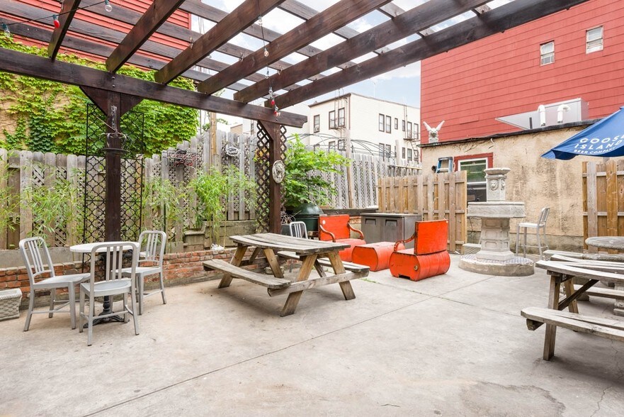 167-169 Avenue E, Bayonne, NJ à vendre - Photo de l’immeuble – Image 3 sur 5