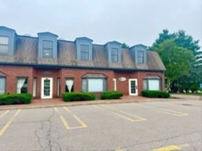 1624 Sudbury Rd, Concord, MA à louer Photo intérieure– Image 1 sur 10