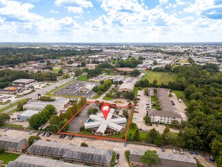 Plus de détails pour 11637 Sherwood Forest Ct, Baton Rouge, LA - Local commercial à vendre