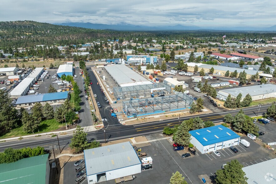 20485 NE Funner Pl, Bend, OR à vendre - Aérien – Image 2 sur 13