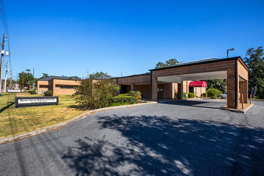 1805 SE Lake Weir Ave, Ocala, FL à vendre - Photo de l’immeuble – Image 1 sur 14