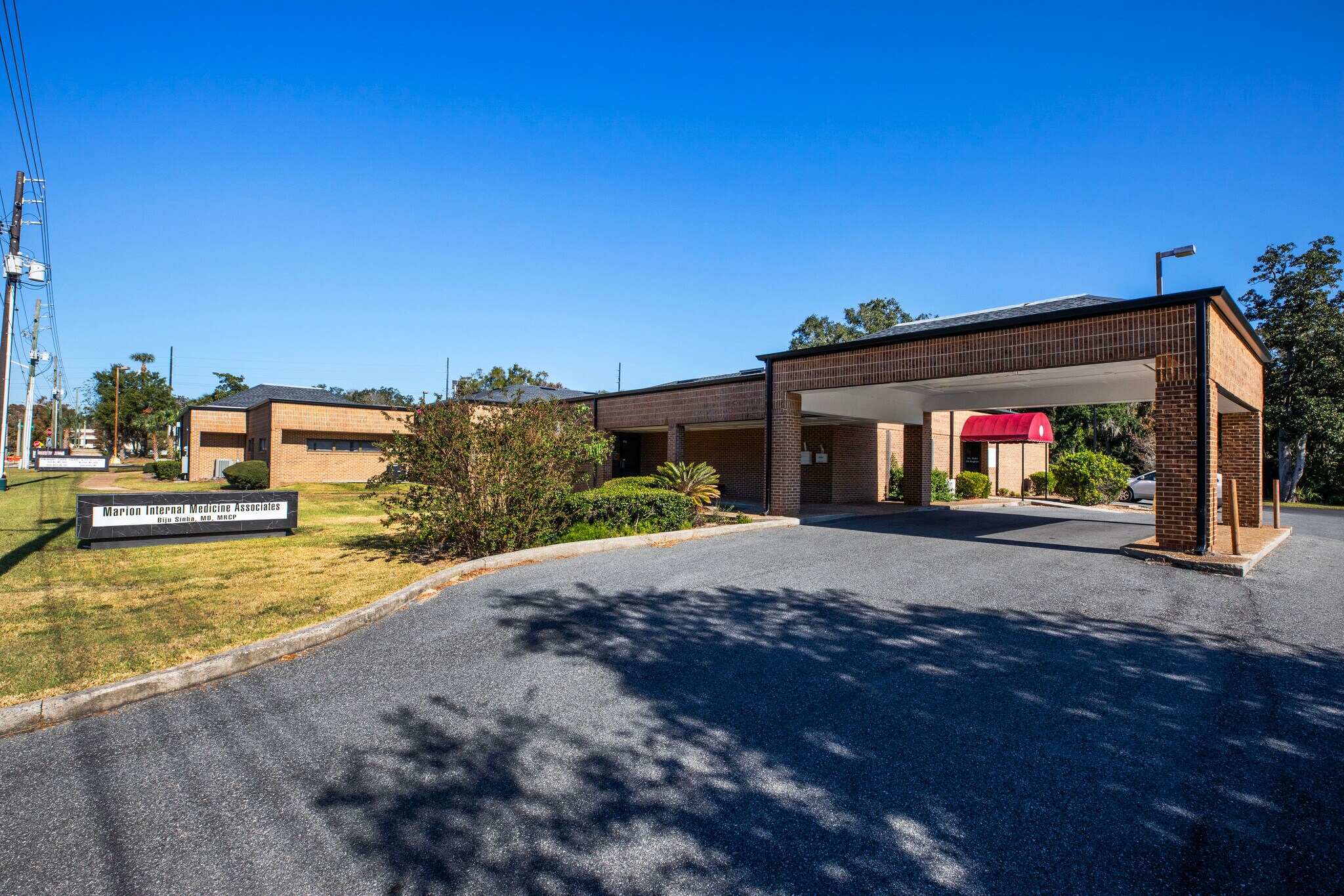 1805 SE Lake Weir Ave, Ocala, FL à vendre Photo de l’immeuble– Image 1 sur 15