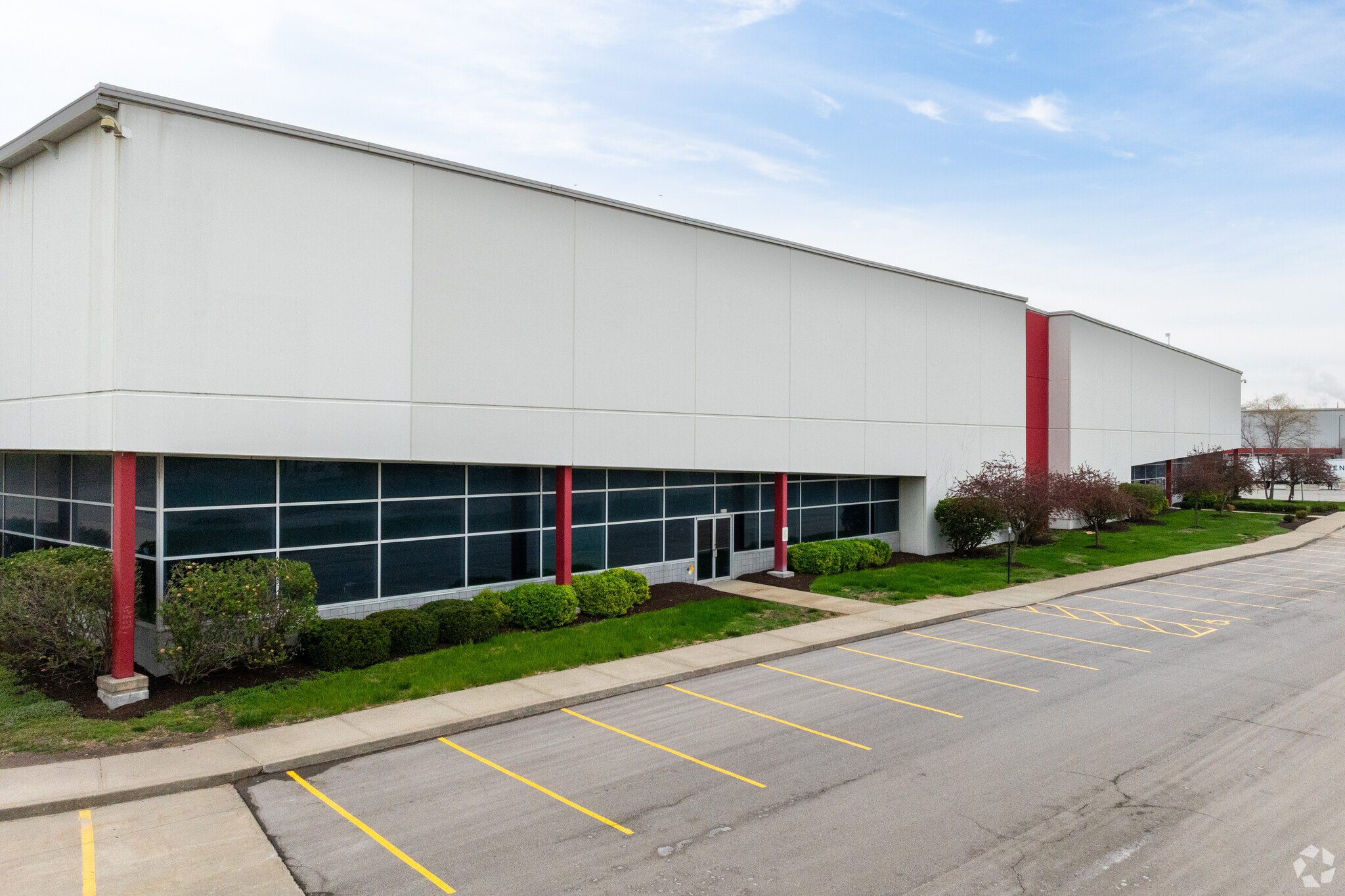 3850 NE Kimball Dr, Kansas City, MO à louer Photo principale– Image 1 sur 5