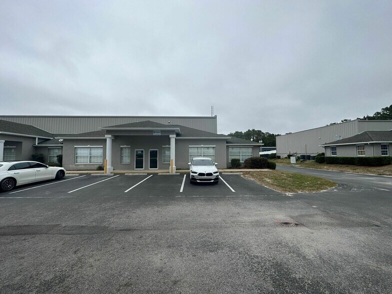 7355 SW 38th St, Ocala, FL à louer - Photo de l’immeuble – Image 1 sur 1