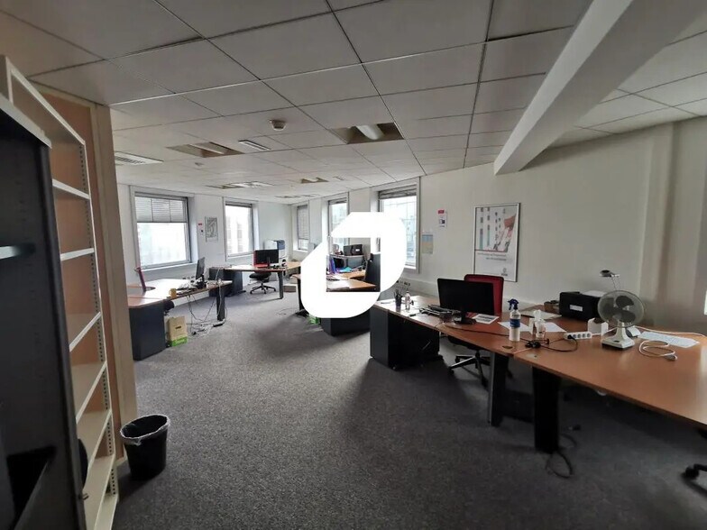 Bureau dans Noisy-le-Grand à louer - Photo intérieure – Image 2 sur 6
