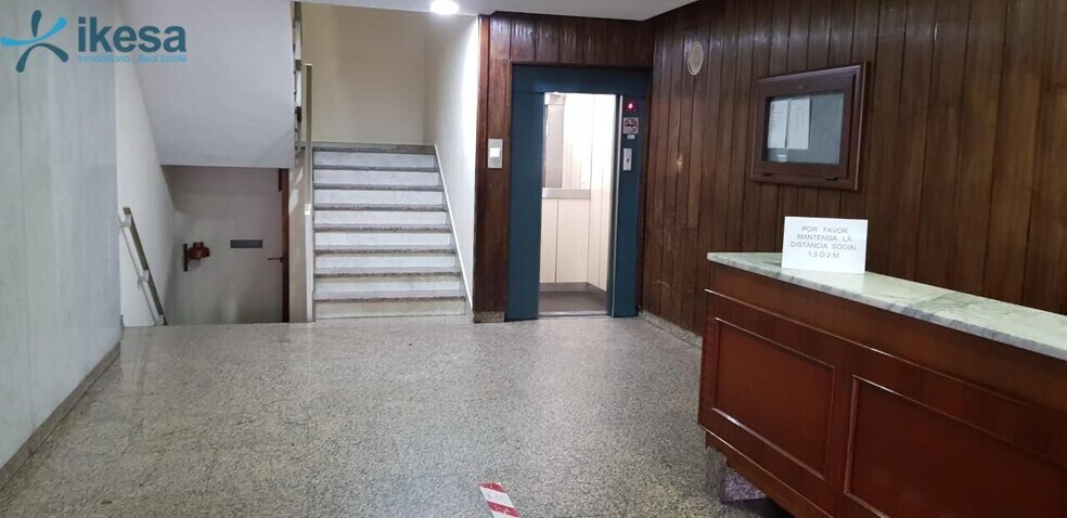 Bureau dans Cádiz, Cádiz à vendre - Photo de l’immeuble – Image 2 sur 11