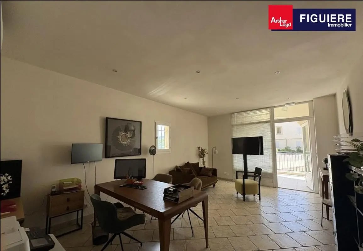 Local commercial dans Mallemort à vendre Photo intérieure– Image 1 sur 10