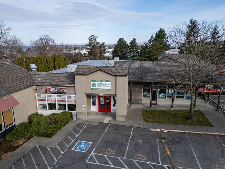 10601-10607 NE 68th St, Kirkland, WA à louer - Photo de l’immeuble – Image 2 sur 7