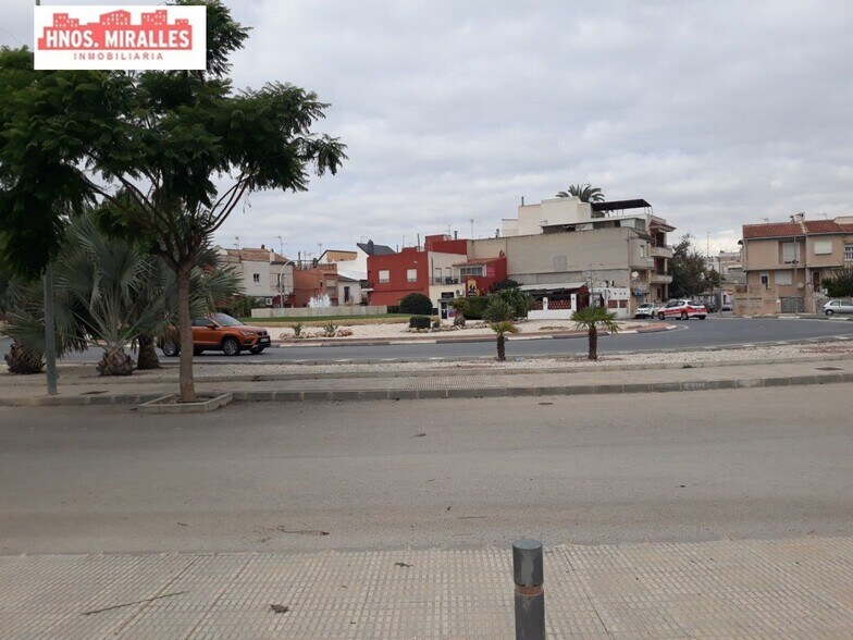 Terrain dans Almoradí, Alicante à vendre - Photo de l’immeuble – Image 2 sur 11
