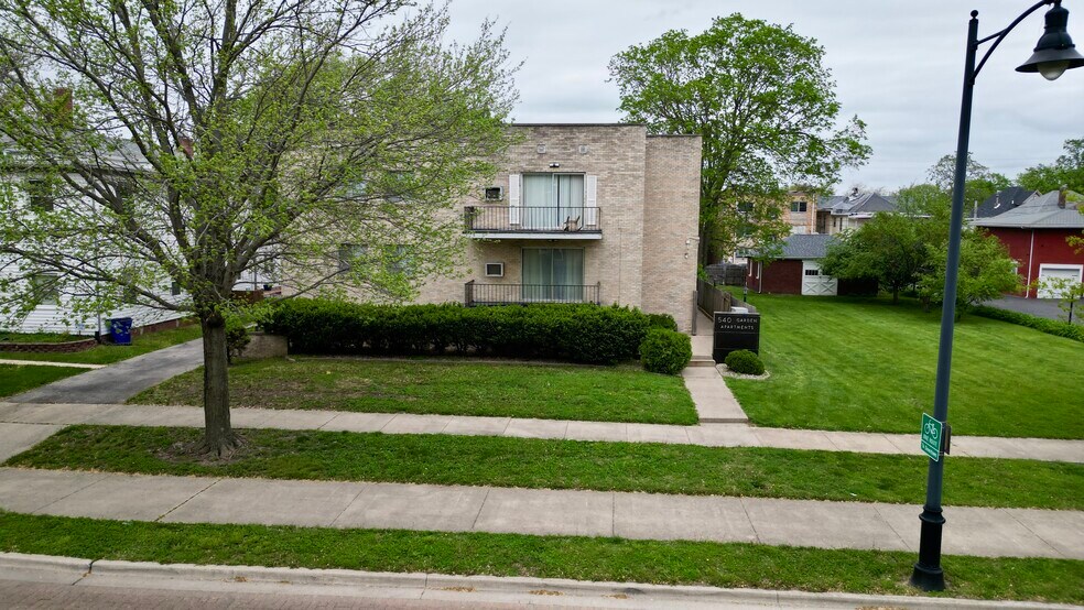 540 W Main St, Decatur, IL à vendre - Photo de l’immeuble – Image 3 sur 8