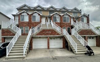 Plus de détails pour 5279 Arthur Kill Rd, Staten Island, NY - Logement à vendre