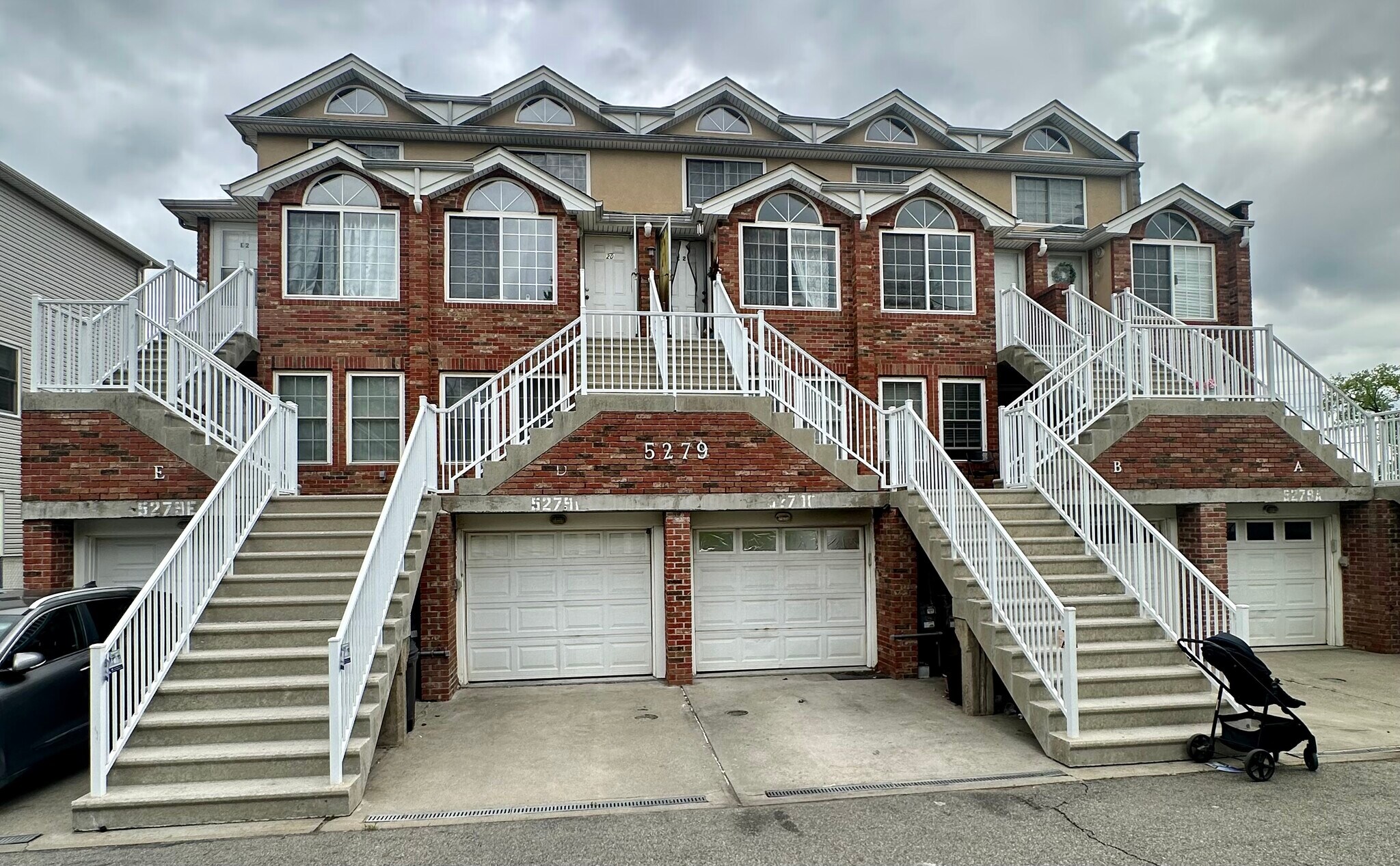 5279 Arthur Kill Rd, Staten Island, NY à vendre Photo principale– Image 1 sur 16