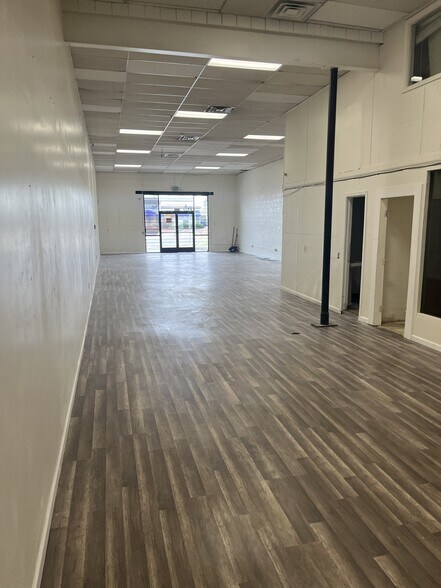 6671-6697 Federal Blvd, Denver, CO à louer - Photo de l’immeuble – Image 3 sur 3