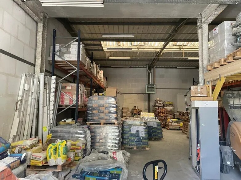 Local d'activités dans Sevran à vendre - Photo intérieure – Image 2 sur 5