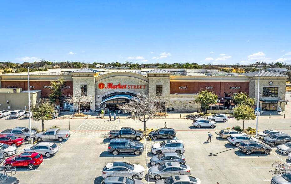 5605 Colleyville Blvd, Colleyville, TX à louer - Photo de l’immeuble – Image 1 sur 38