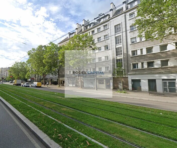 Local commercial dans Paris à louer - Photo de l’immeuble – Image 1 sur 6