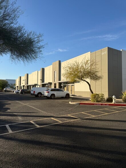 2610 E Mohawk Ln, Phoenix, AZ à vendre - Photo de l’immeuble – Image 2 sur 7