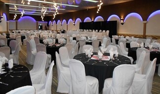 Plus de détails pour 4311 49 Ave, Red Deer, AB - Différents types d’espaces à louer