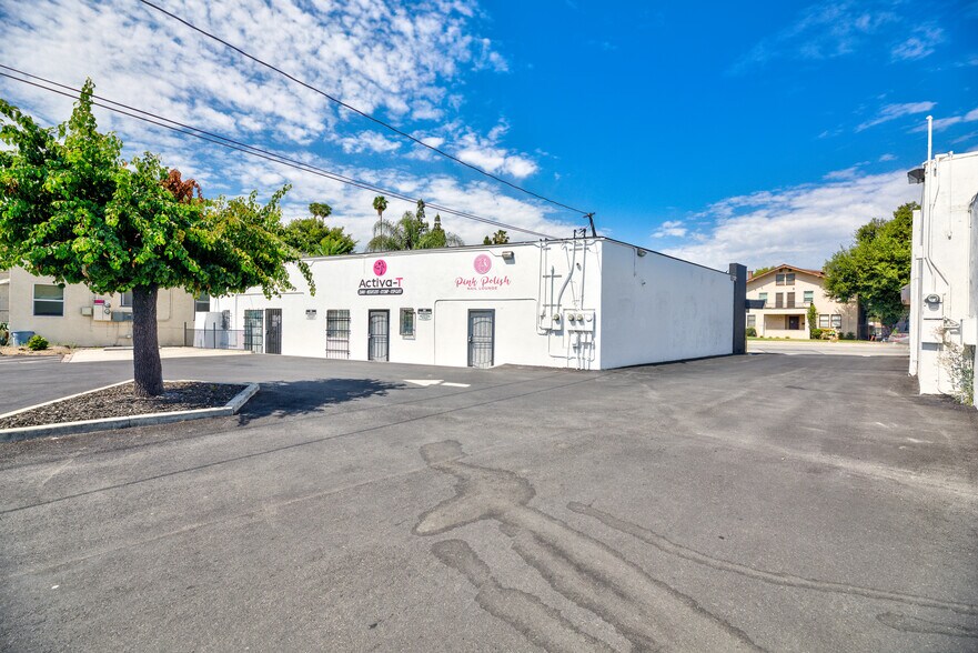720-724 N Garey Ave, Pomona, CA à louer - Photo de l’immeuble – Image 2 sur 13