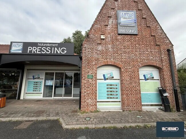 Plus de détails pour Local commercial à louer