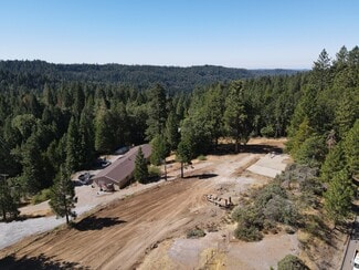 Plus de détails pour 6341 Ridgeway Dr, Pollock Pines, CA - Terrain à louer