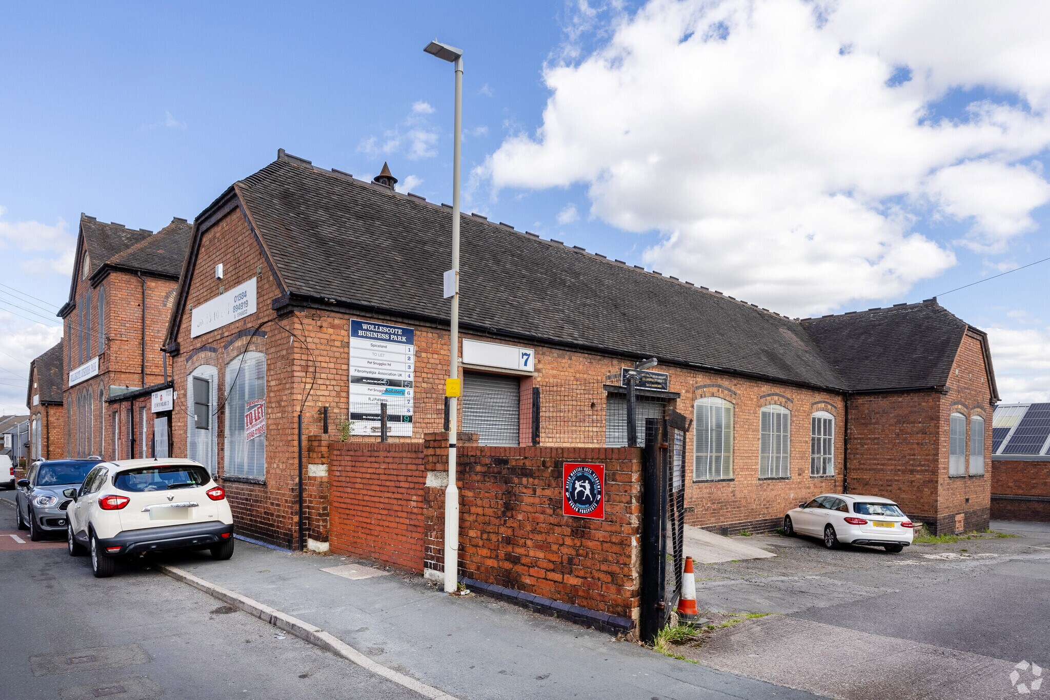 Crabbe St, Stourbridge à louer Photo principale– Image 1 sur 6