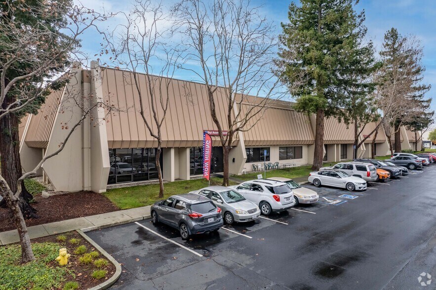 30944-30956 San Clemente St, Hayward, CA à louer - Photo principale – Image 1 sur 6