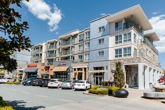 Plus de détails pour 15715-15760 Croydon Dr, Surrey, BC - Local commercial à louer