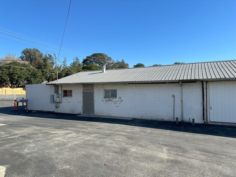 1285 Skillman Ln, Petaluma, CA à louer - Photo de l’immeuble – Image 1 sur 12