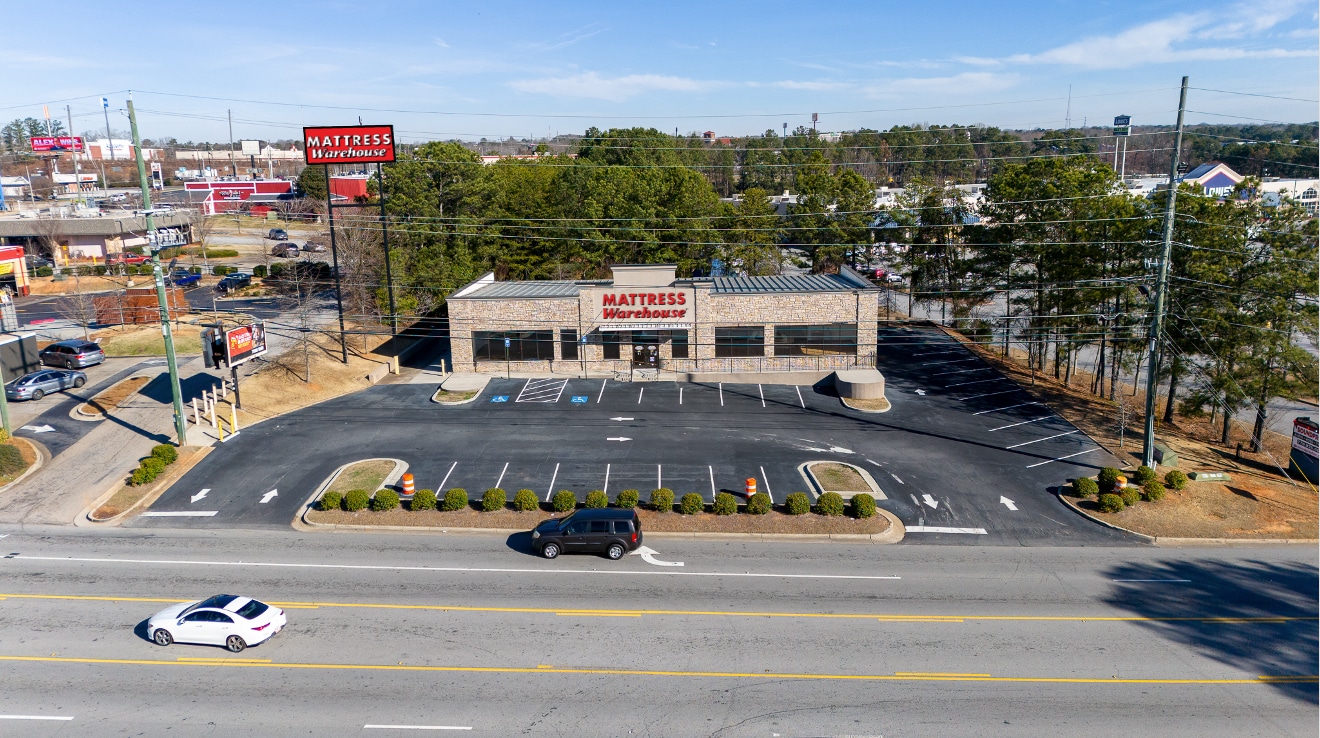 7100 Douglas Blvd, Douglasville, GA à vendre Photo principale– Image 1 sur 9