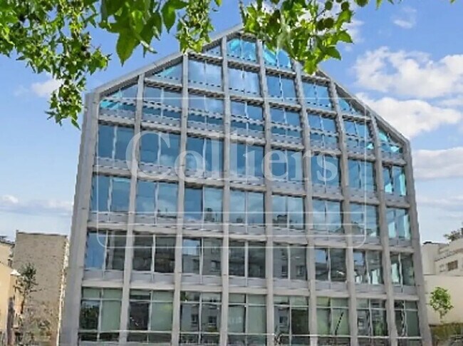 Plus de détails pour 10-12 Rue Horace Vernet, Issy-les-Moulineaux - Bureau à louer