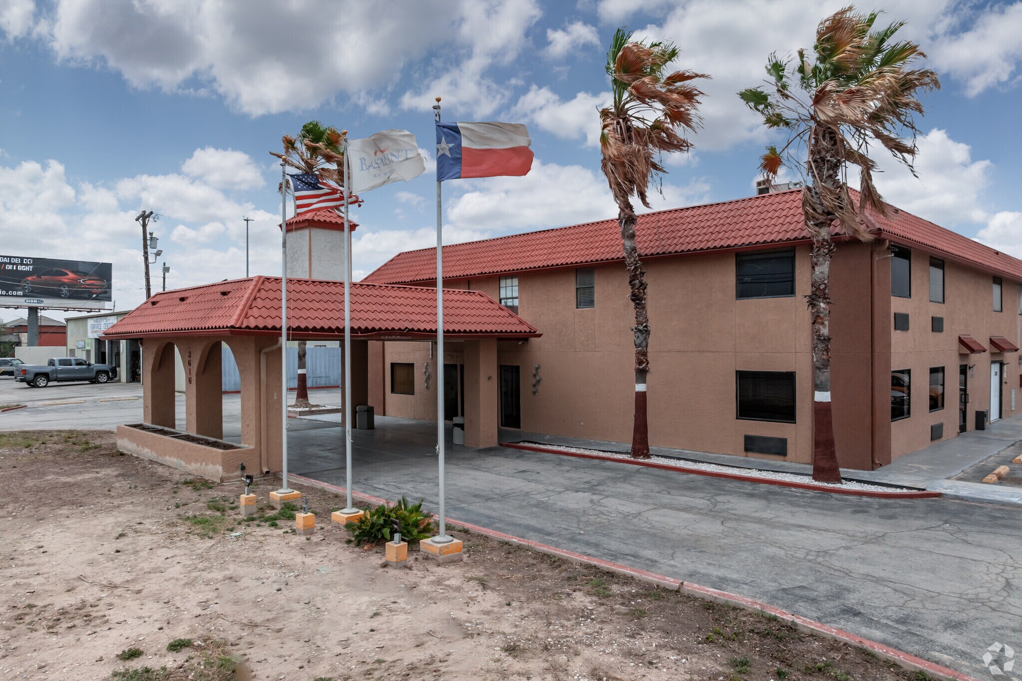 3616 Veterans Blvd, Del Rio, TX à vendre Photo de l’immeuble– Image 1 sur 25