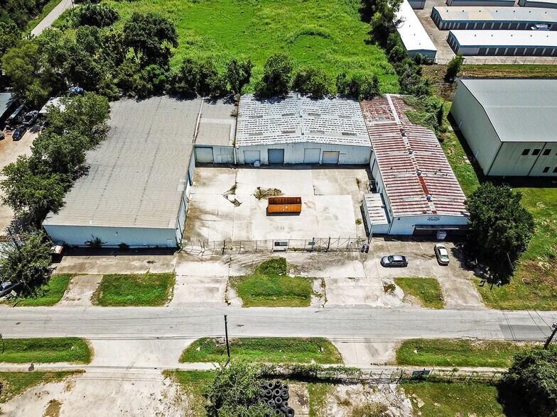 14433 Fonmeadow Dr, Houston, TX à louer - Aérien – Image 1 sur 11