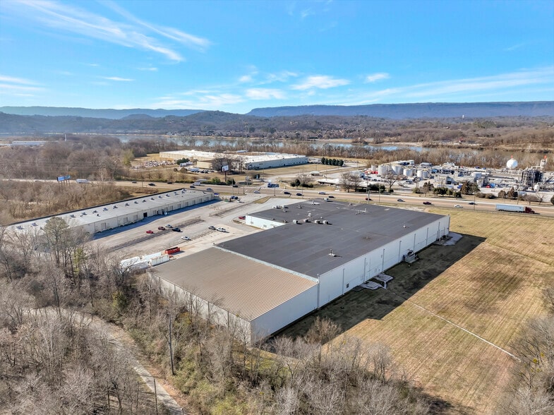 3720 Amnicola Hwy, Chattanooga, TN à louer - Aérien – Image 3 sur 58