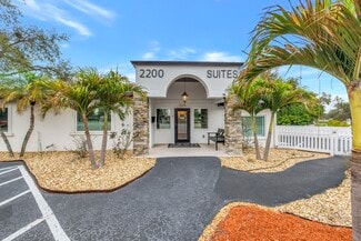 Plus de détails pour 2200 49th St N, Saint Petersburg, FL - Bureau à vendre