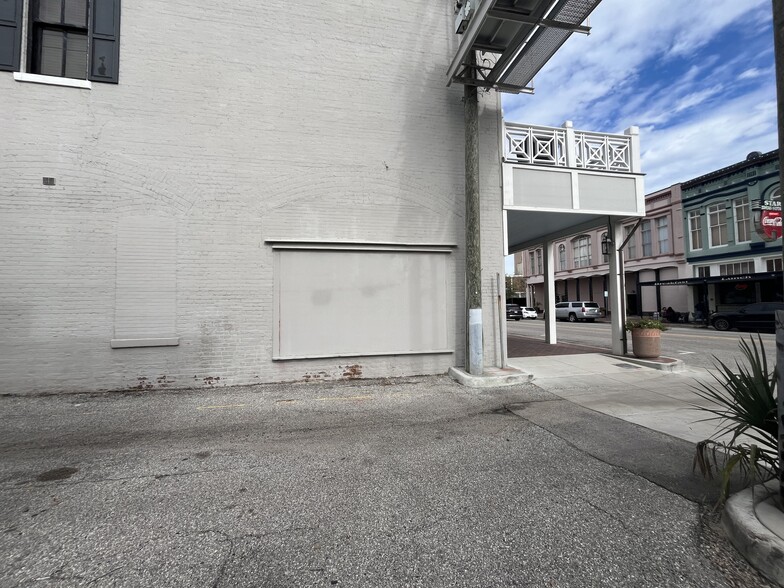 507-511 23rd St, Galveston, TX à louer - Photo de l’immeuble – Image 2 sur 8