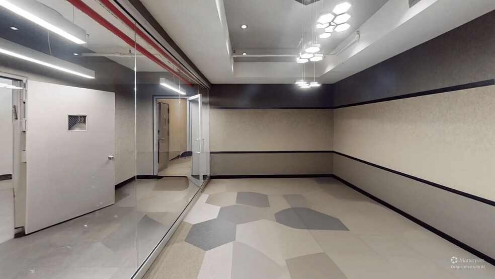 627-641 Court St, Brooklyn, NY à louer - Photo de l’immeuble – Image 3 sur 5